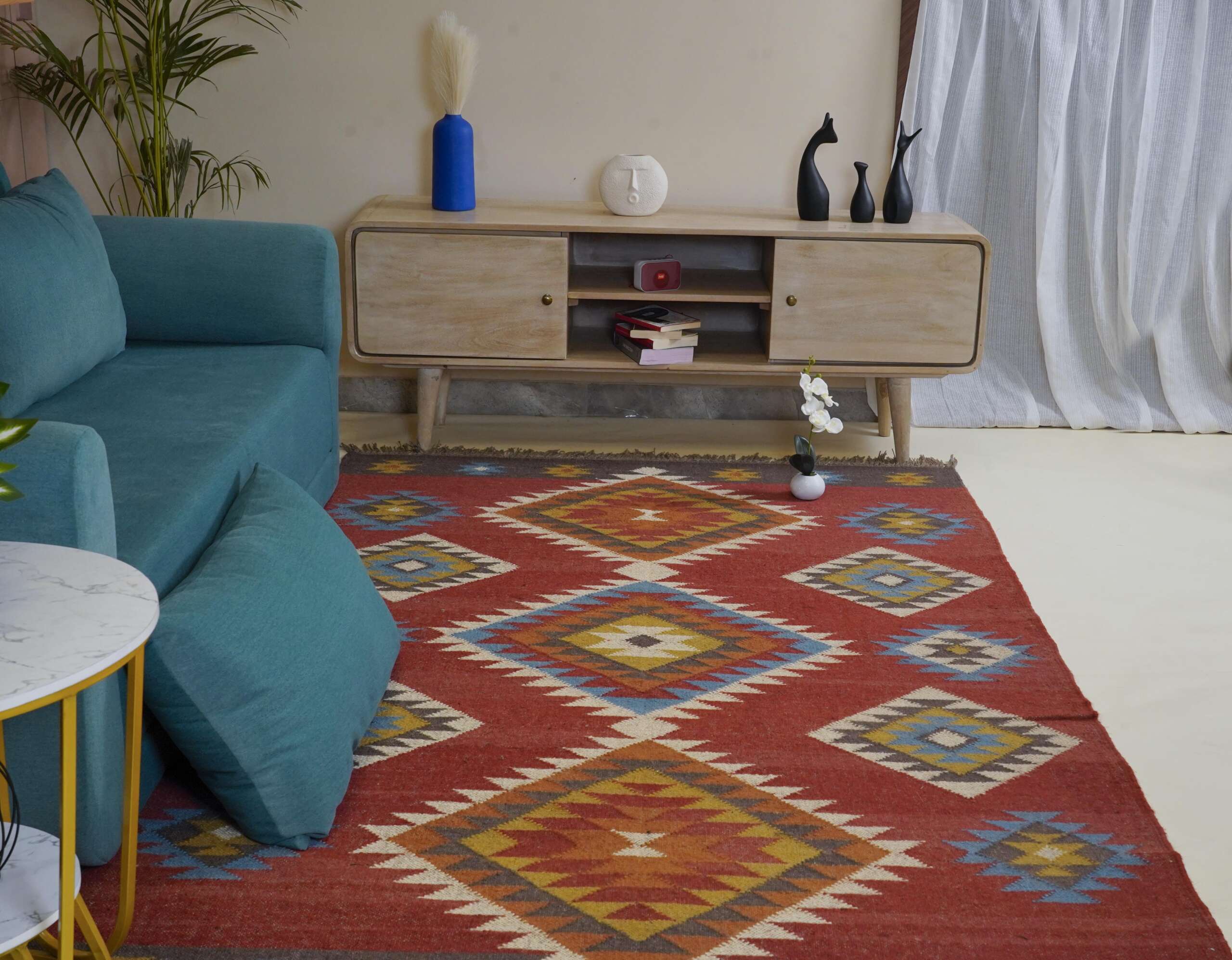 Classic Wool Jute Kilim Rug Neutral Border Pattern Style